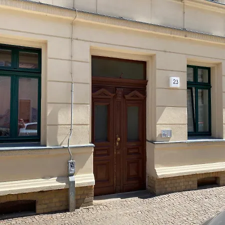 3-Room Karl-Heine